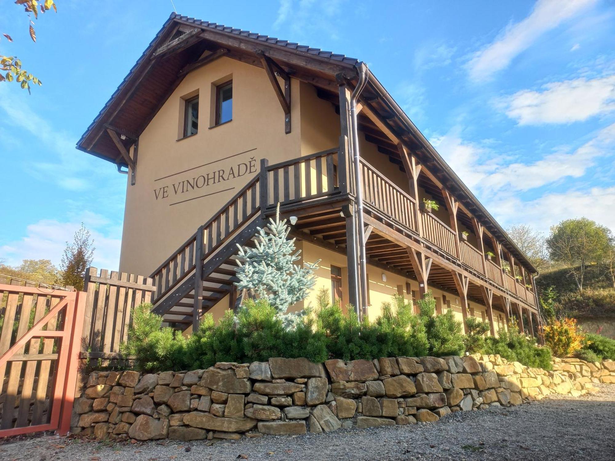 Penzion Ve Vinohradě Němčičky Exterior foto