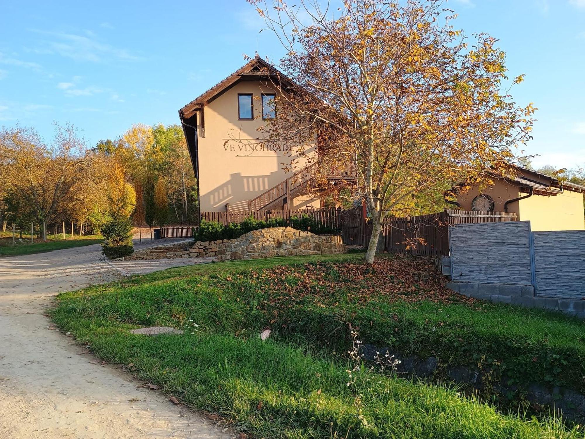 Penzion Ve Vinohradě Němčičky Exterior foto